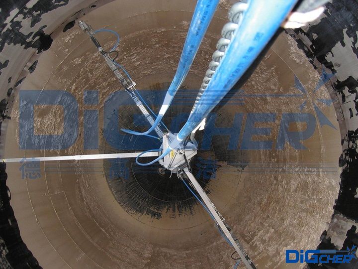 鐵路罐車自動(dòng)化清洗系統(tǒng)升降開合機(jī)構(gòu)