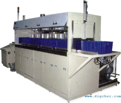 通過式塑料箱噴淋清洗機