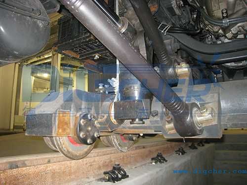 公鐵兩用軌道清潔車底盤結(jié)構(gòu)